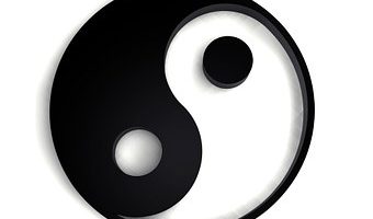 collar yin yang